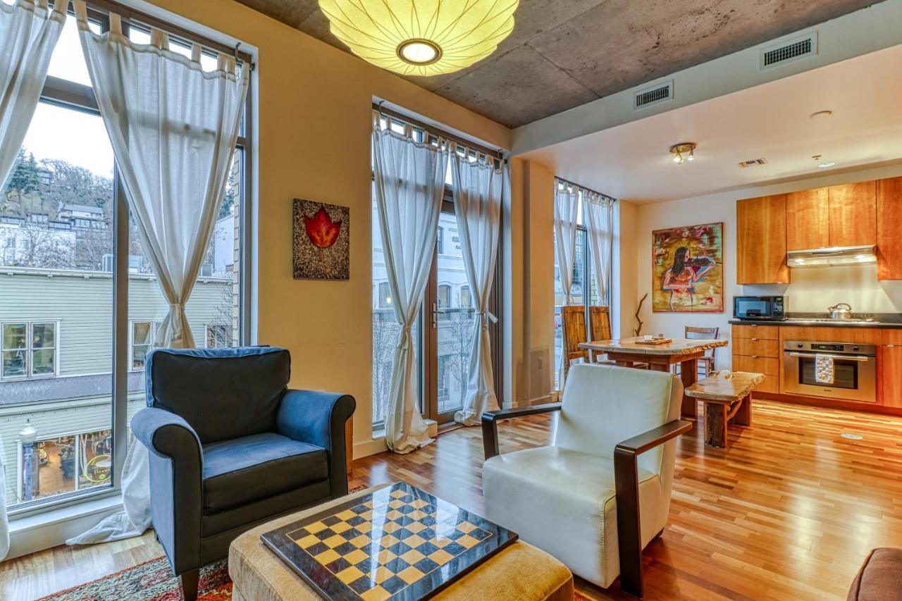 Oak Street Lofts Hotell Hood River Eksteriør bilde