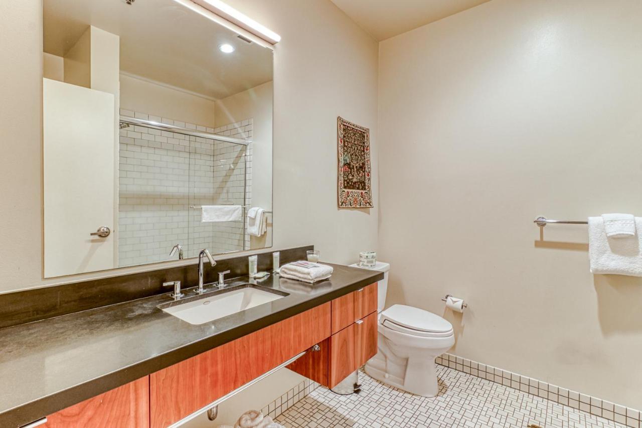 Oak Street Lofts Hotell Hood River Eksteriør bilde