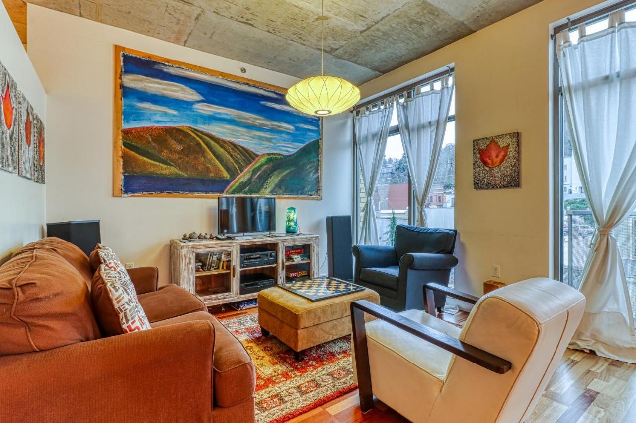 Oak Street Lofts Hotell Hood River Eksteriør bilde
